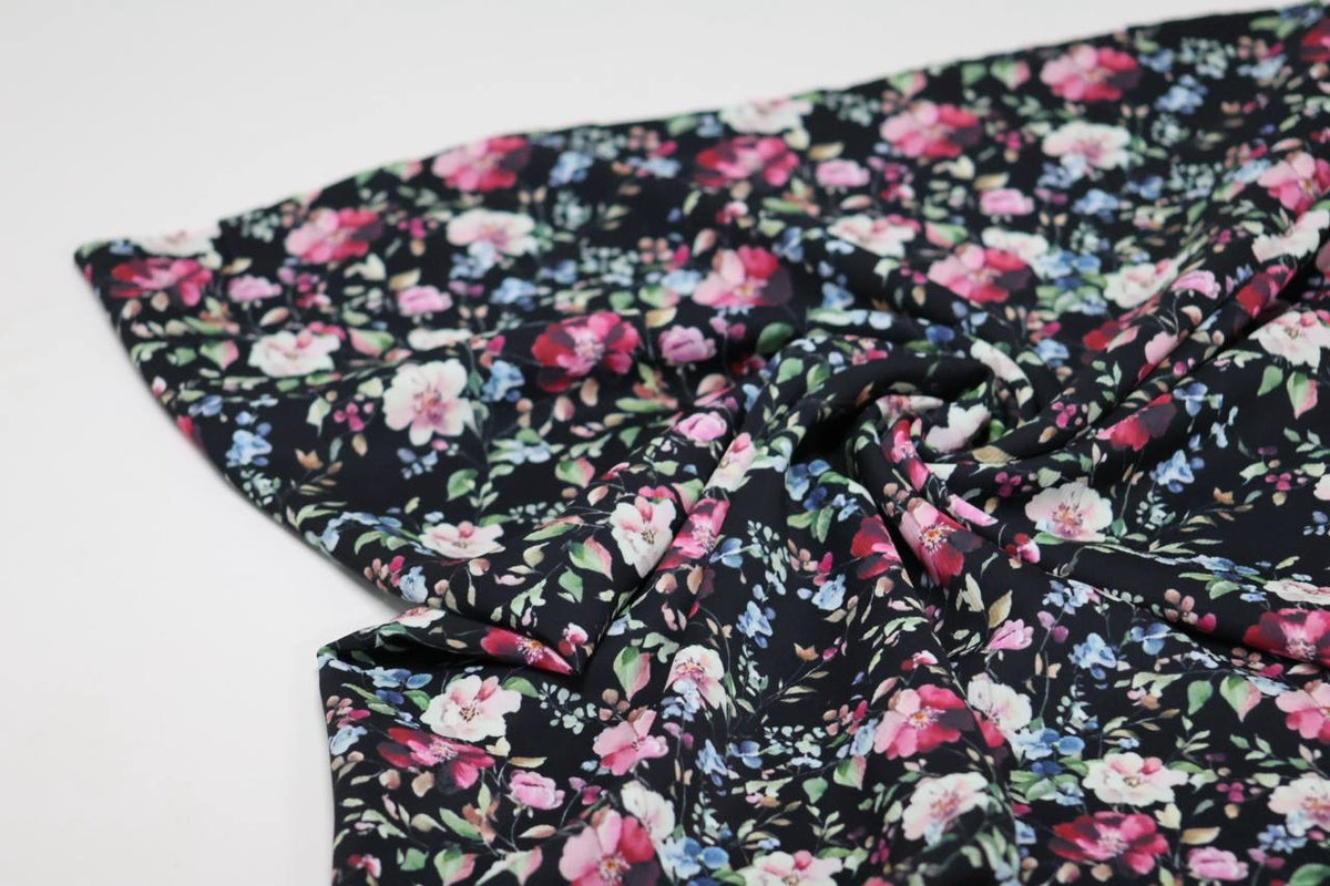 EXCLUSIVE Poly Pinstripe Vibrant Rose Garden Posies by the half yard