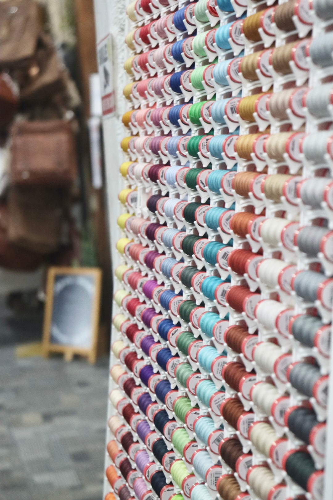METROSENE  thread (match my fabric)
