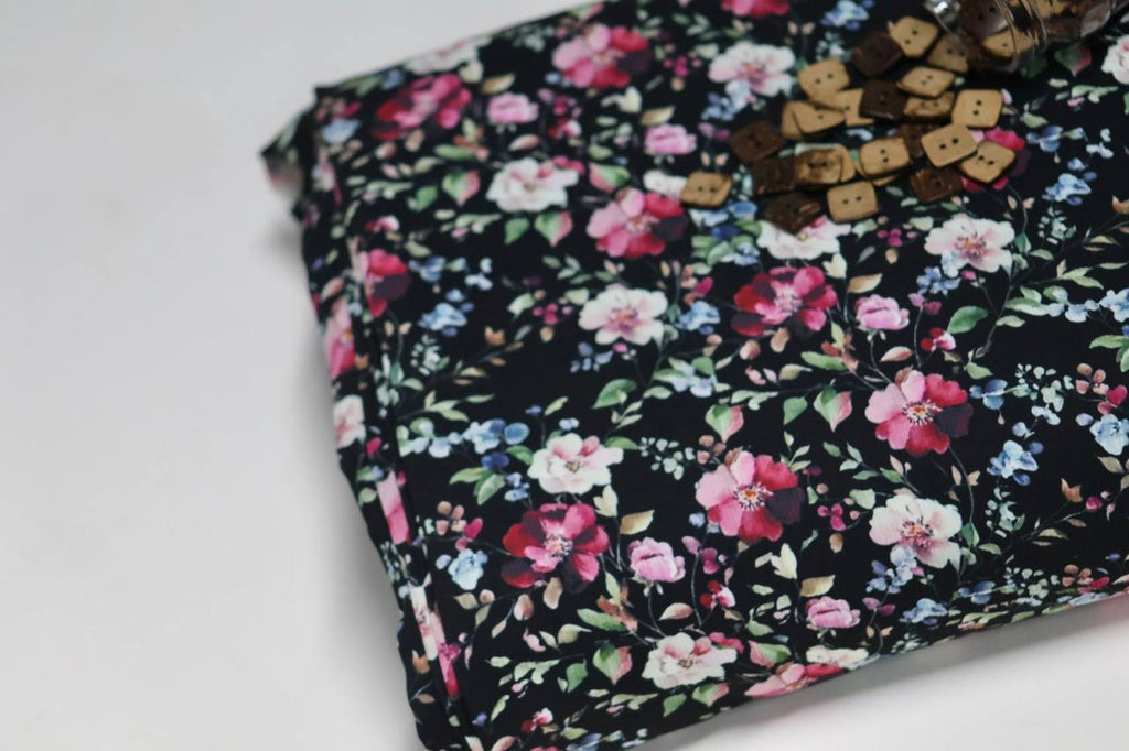 EXCLUSIVE Poly Pinstripe Vibrant Rose Garden Posies by the half yard