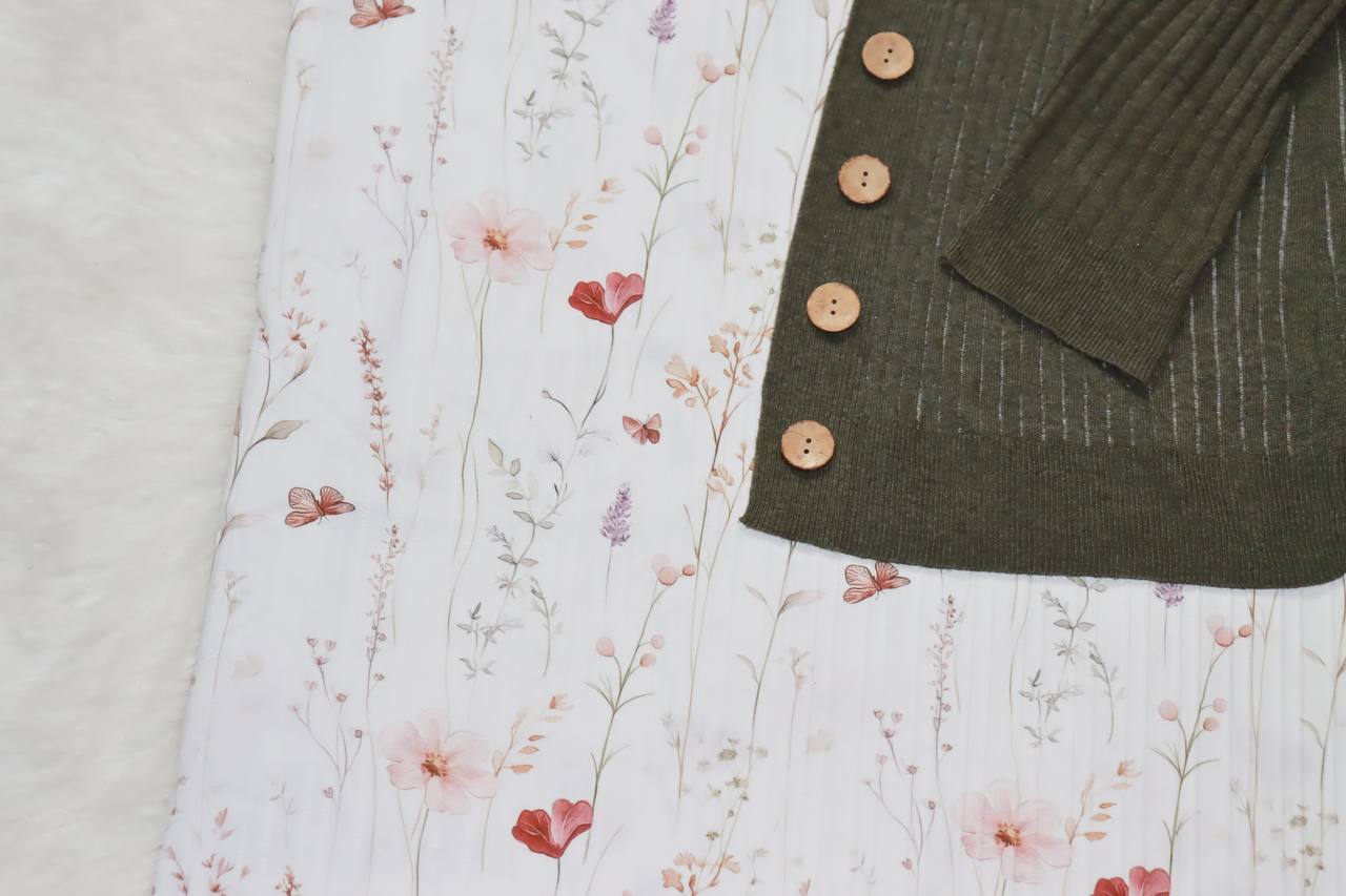 Exquisite Fushia Ephemerals by the half yard
