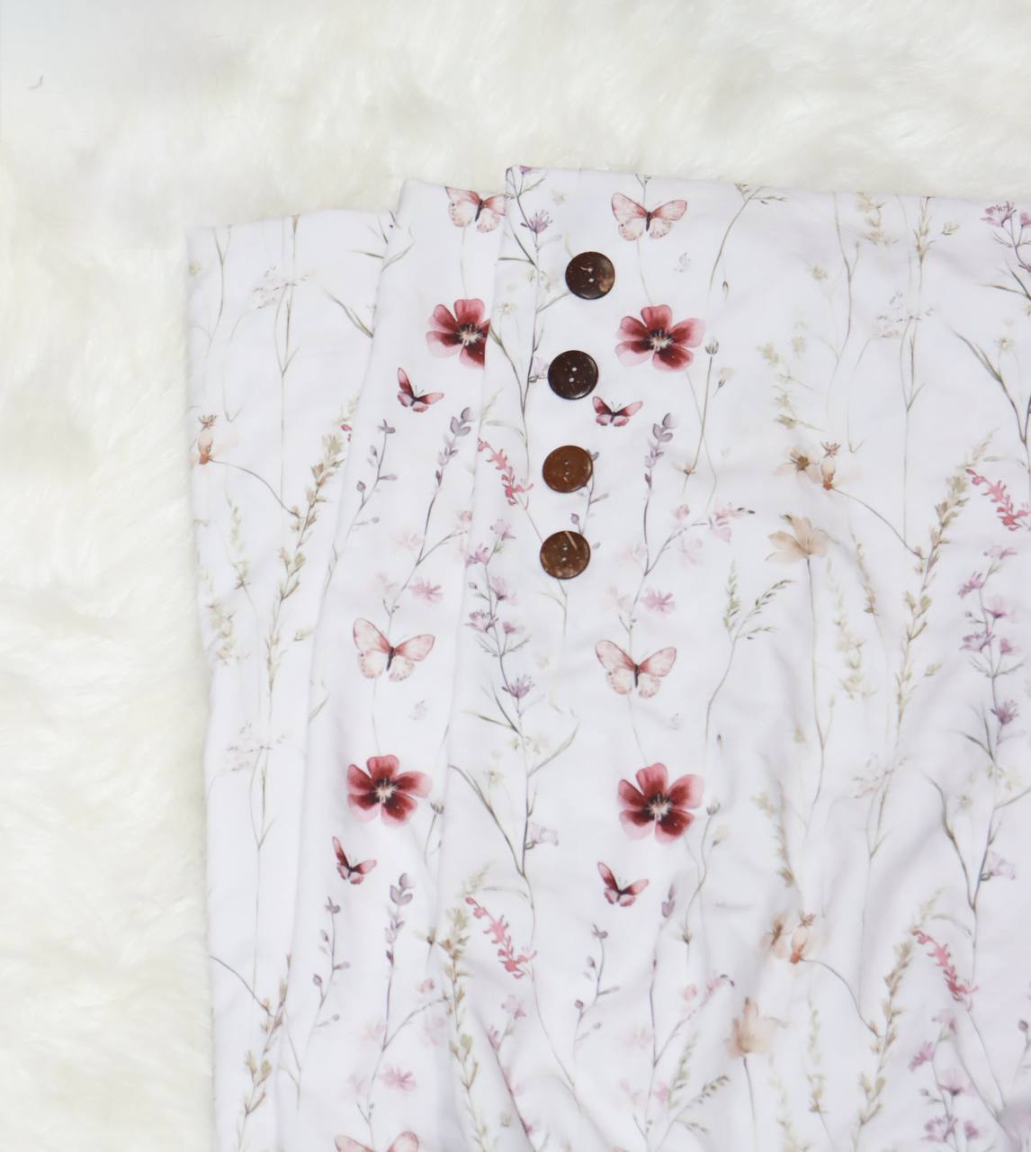 Exquisite Berry Blush Ephemerals Feather Poly
