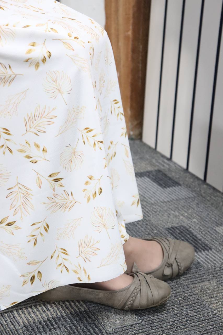 Dainty Gold Sprigs
by the half yard Poly Crepe Stretch