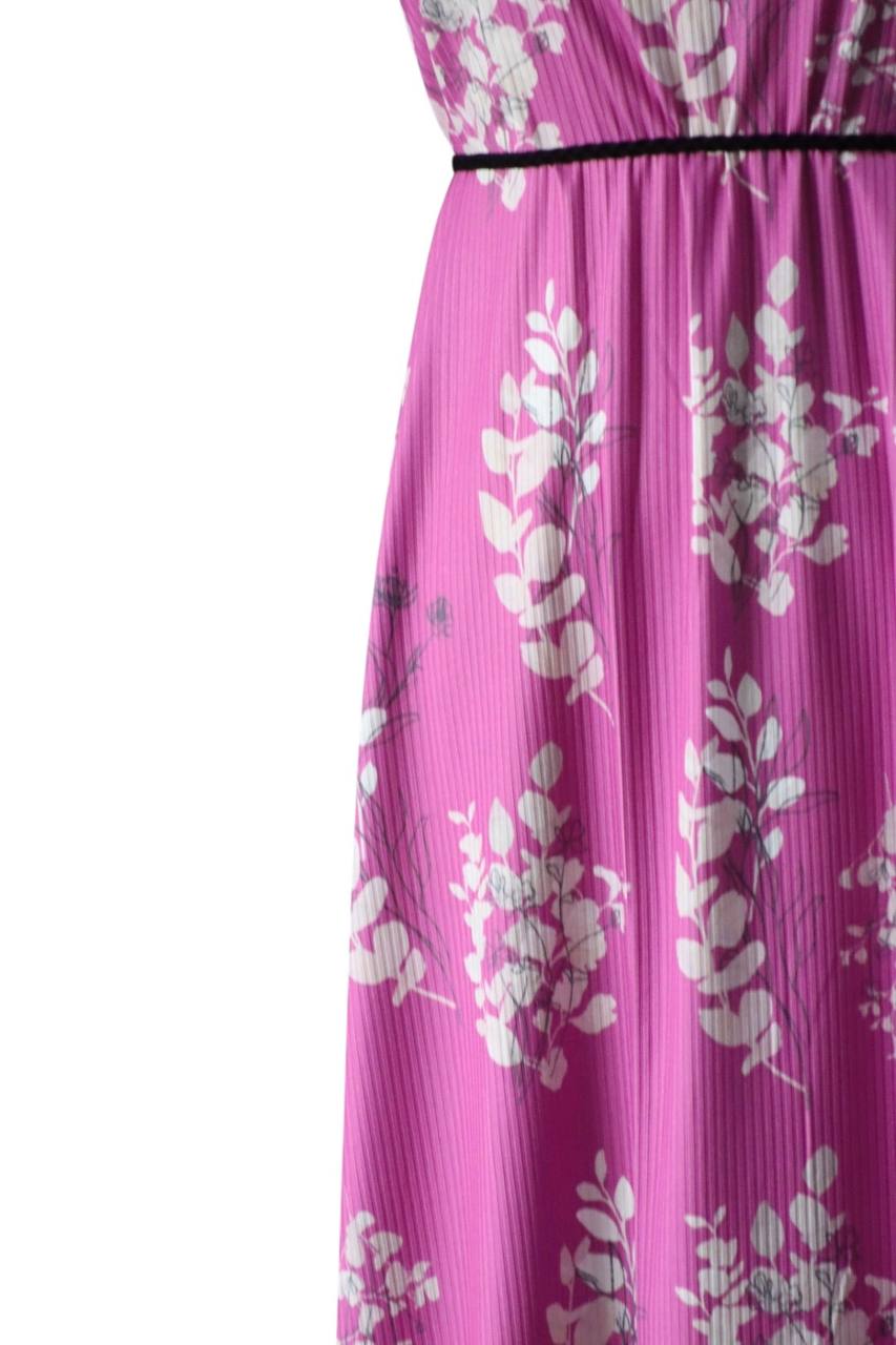 Narrow Rib Magenta Sweet pea sprigs  by the half yard