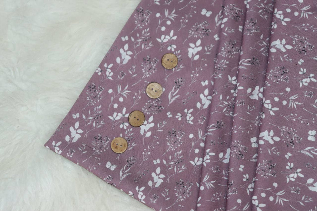 “Pepin” Glammer Polyester by the half yard
