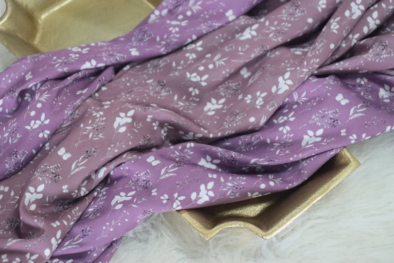 “Pepin” Glammer Polyester by the half yard