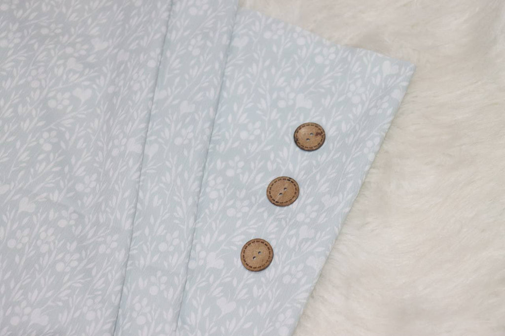 “Mint”  Ditsy heart sprigs by the half yard  Pineskin