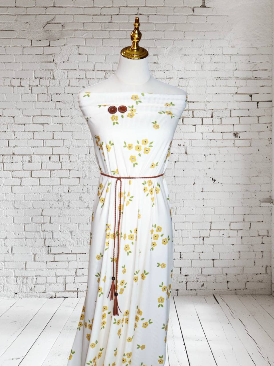 Narrow rib  Mellow Yellow Posies
By the half yard