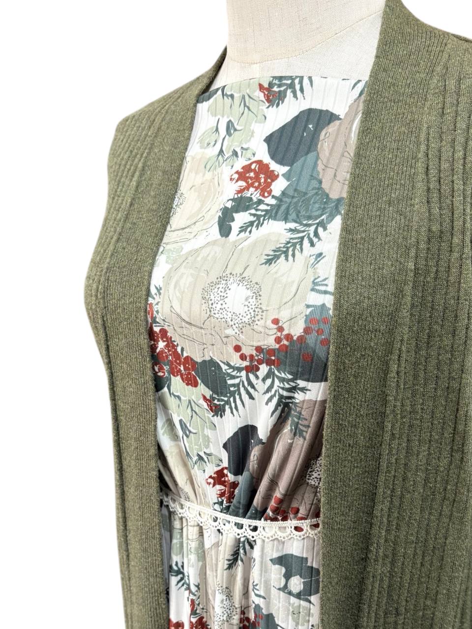 Whimsical Winter Poppy
By the half yard  Wide Rib
